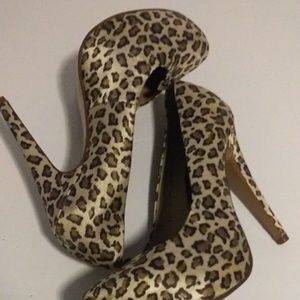 Andrea Women Shoes Size 8  Slip On 5.5 Heel